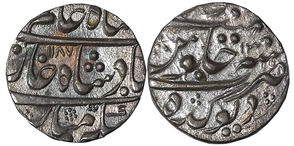 Silver Rupee,10.93g, Devgadh Mint, in the name of Shah Alam II, AH 1187/ RY 13 (KM# 3). Ab
