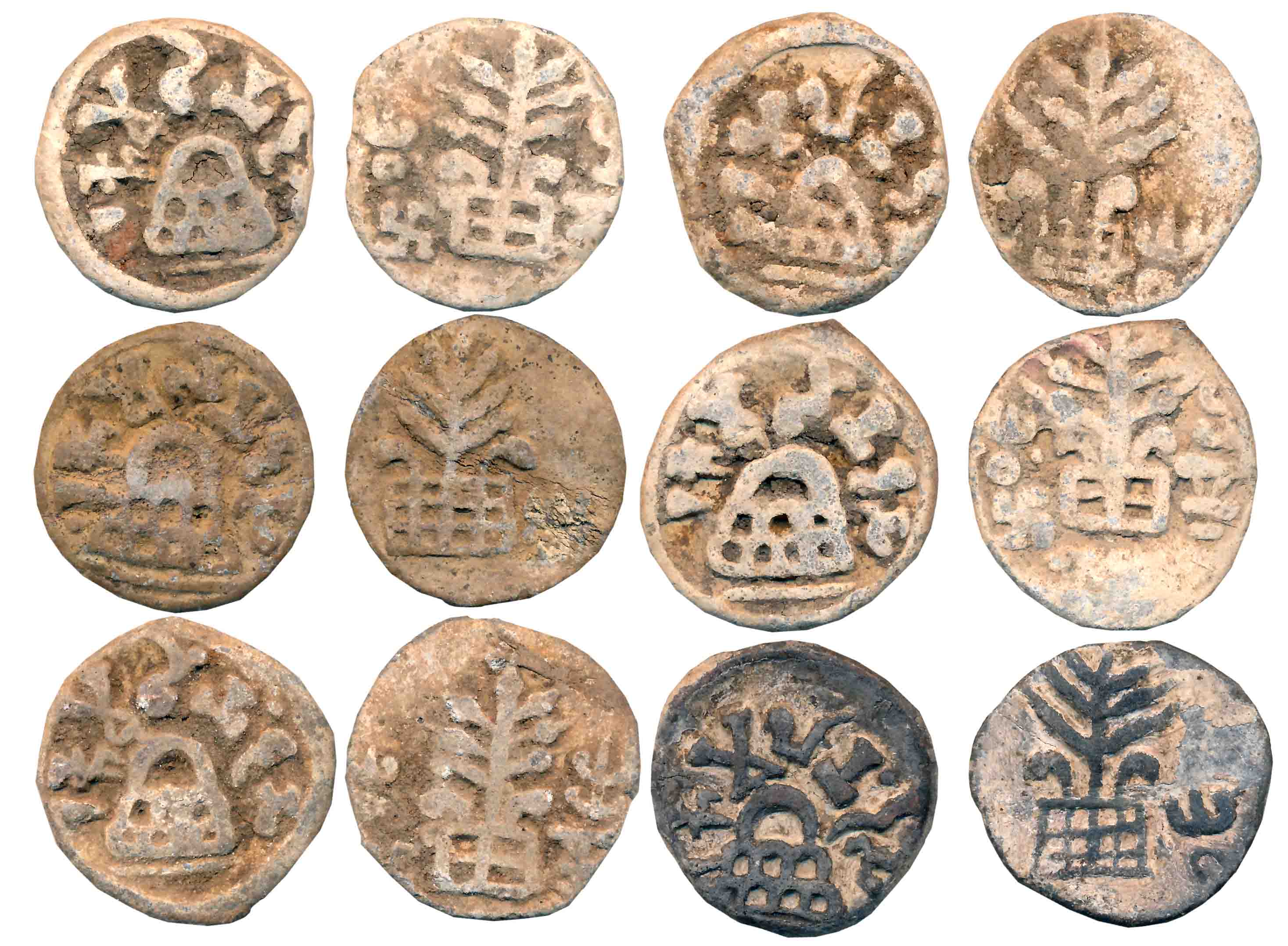 Chutus of Banavasi, Mulananda, Lead (6), Obv: Eight-arched hill with circular Brahmi legen