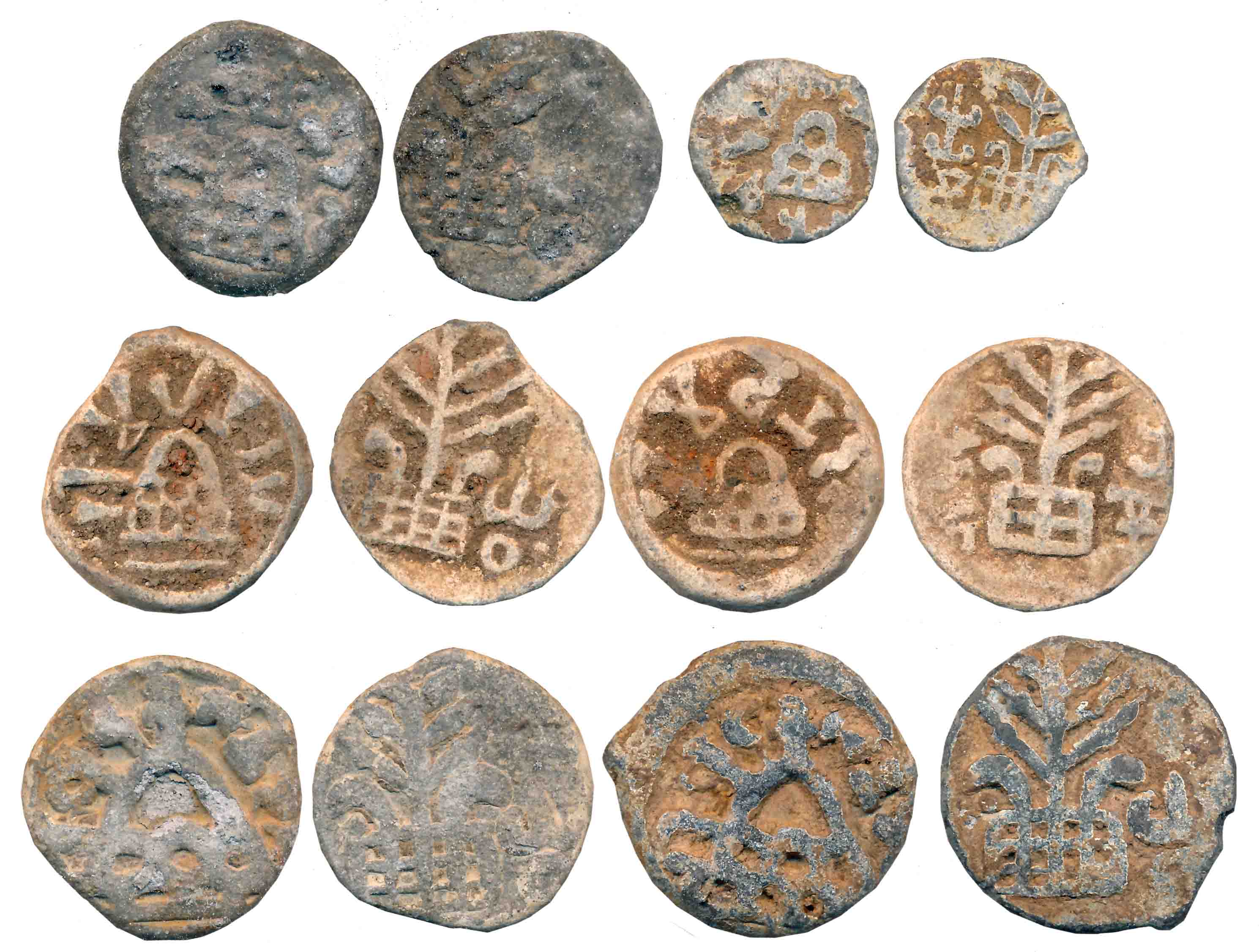 Chutus of Banavasi, Mulananda, Lead (6), Obv: Eight-arched hill with circular Brahmi legen